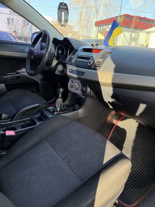 Mitsubishi lancer x 2008