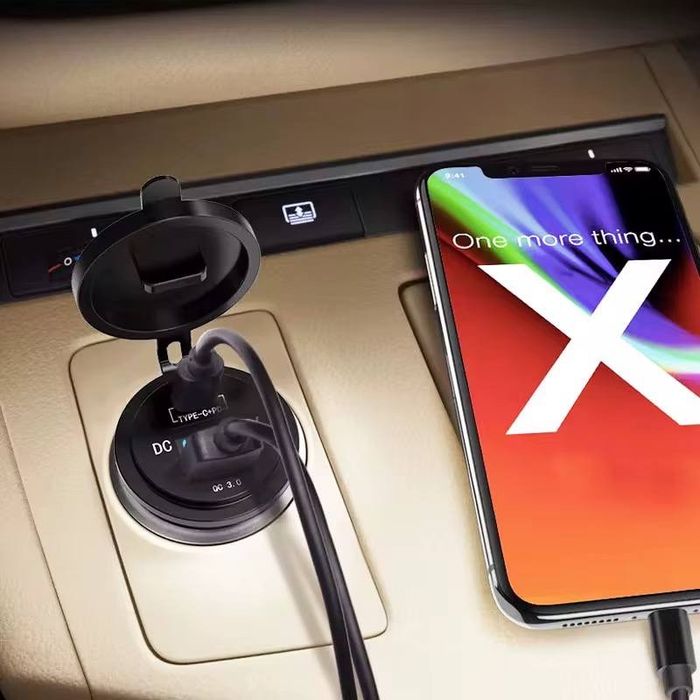 Врезная USB розетка в авто QC3.0 + PD Type-C 12-24v с вольтметром