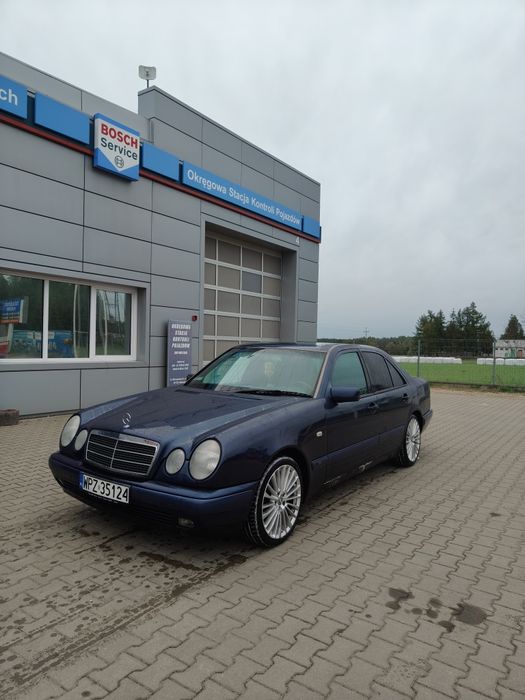 Mercedes W210 e290