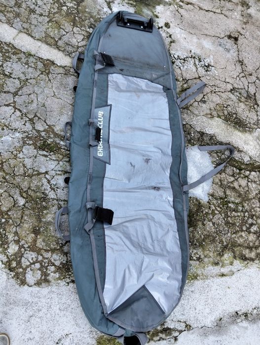 Mala de viagem para várias pranchas