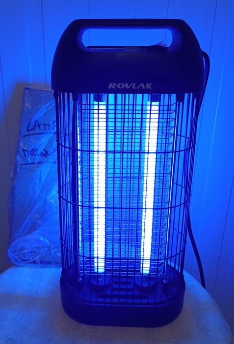 ROVLAK Mata Mosquitos e Moscas UV 18W