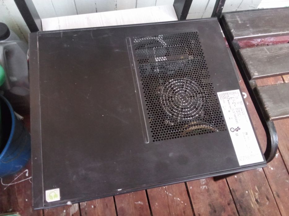 Системний Блок Fujitsu ESPRIMO E420 E85+