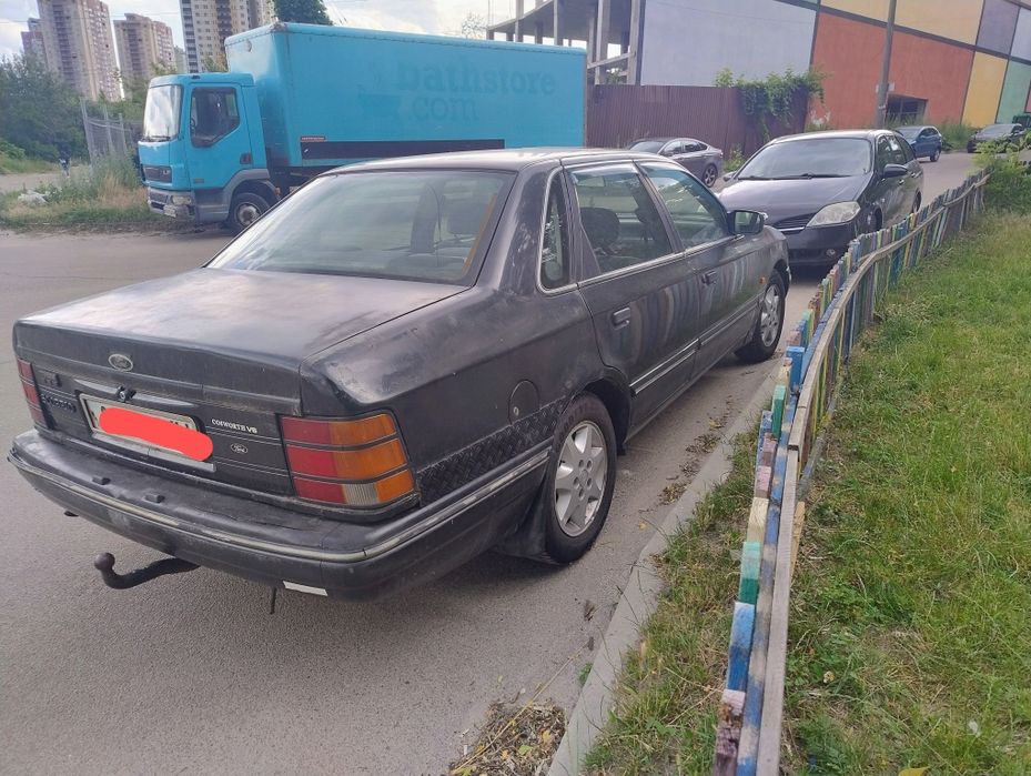 На уверенном ходу. Сел уехал!