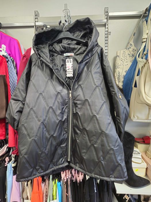 Kurtka pikowana przejściowa czarna plus size Italy !!!