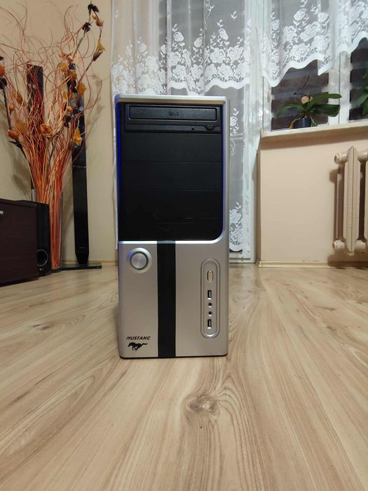 Obudowa komputera Mustang