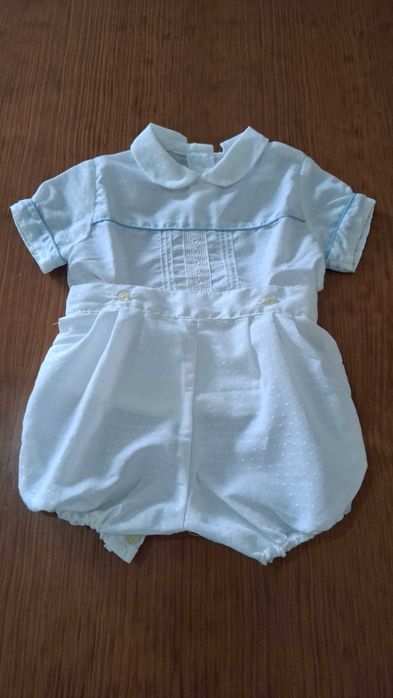 Roupa de Bebê Bordada