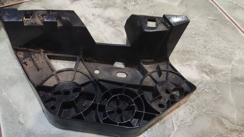 Фара Nissan Rogue 2014-2016  на запчастини