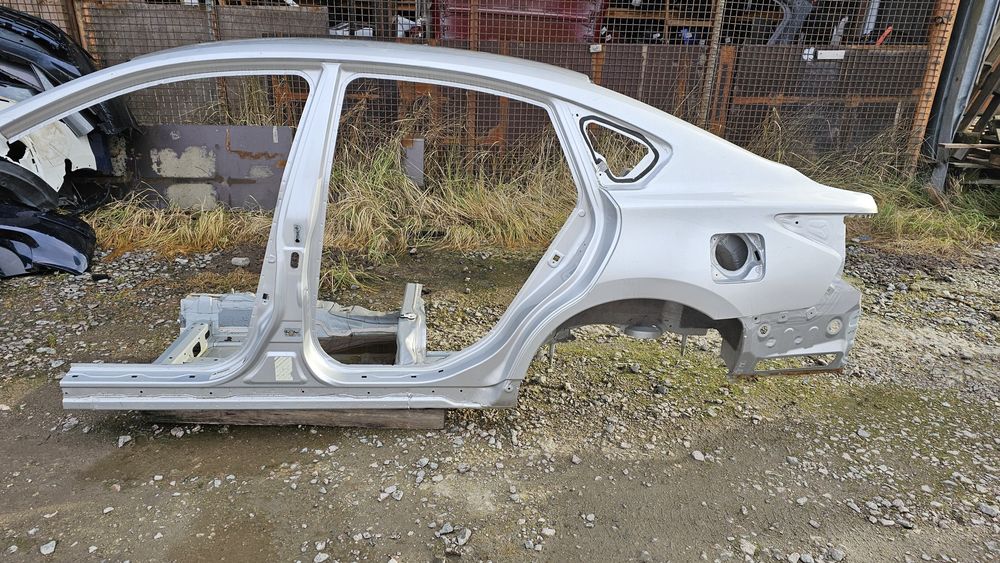 Стійка центральна Четверть задня ліва Nissan Altima L33 (2016-2019) G8101-9HSAA G6023-9HSAA