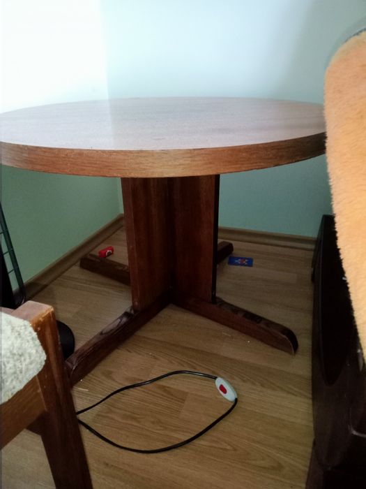 Стіл столик чайний