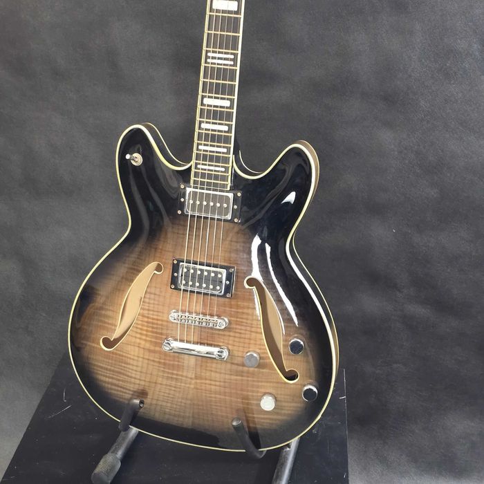 Gitara barytonowa Hagstrom Viking Deluxe Baritone