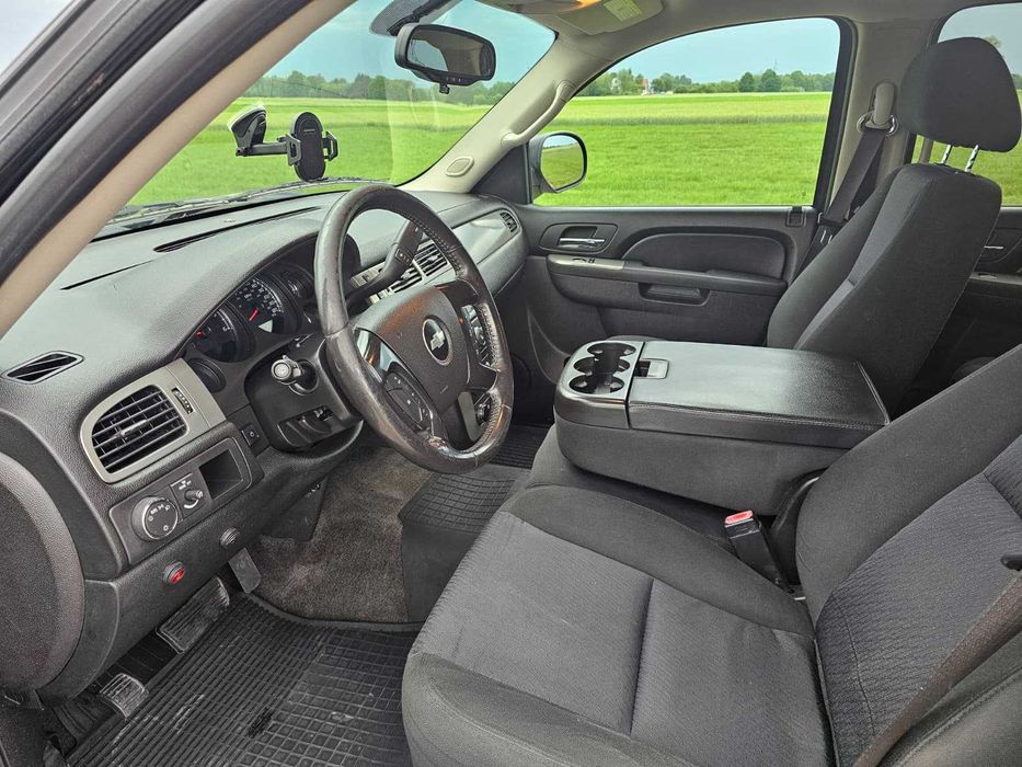 Chevrolet Suburban 5.3L V8 320KM + LPG, 9 osobowy, RWD, zadbany, doinwestowany!
