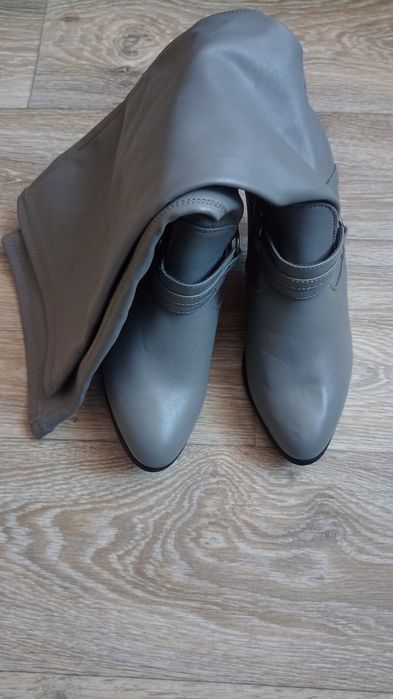 Kozaki 40 nieocieplone szare