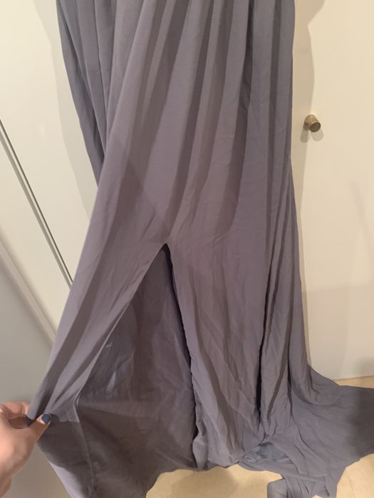 Vestido baile comprido cinzento