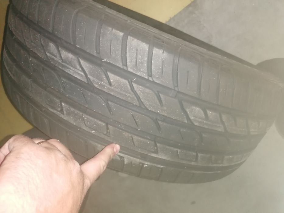 Pneu Semi novo 225/55 r17 Y XL