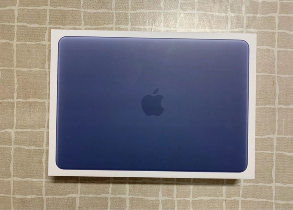 MacBook Neo blue