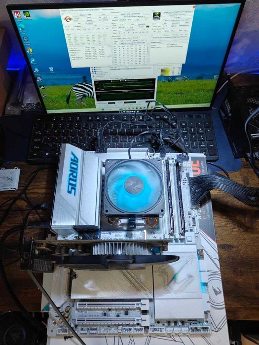 Материнська плата Gigabyte X870E Aorus Pro Ice (AM5) 7000-9000 Серія AMD