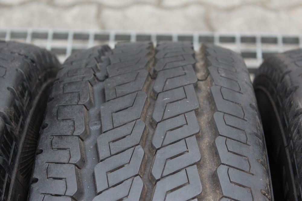 4x 225/75r16cp continental vanco camper 116r 21r