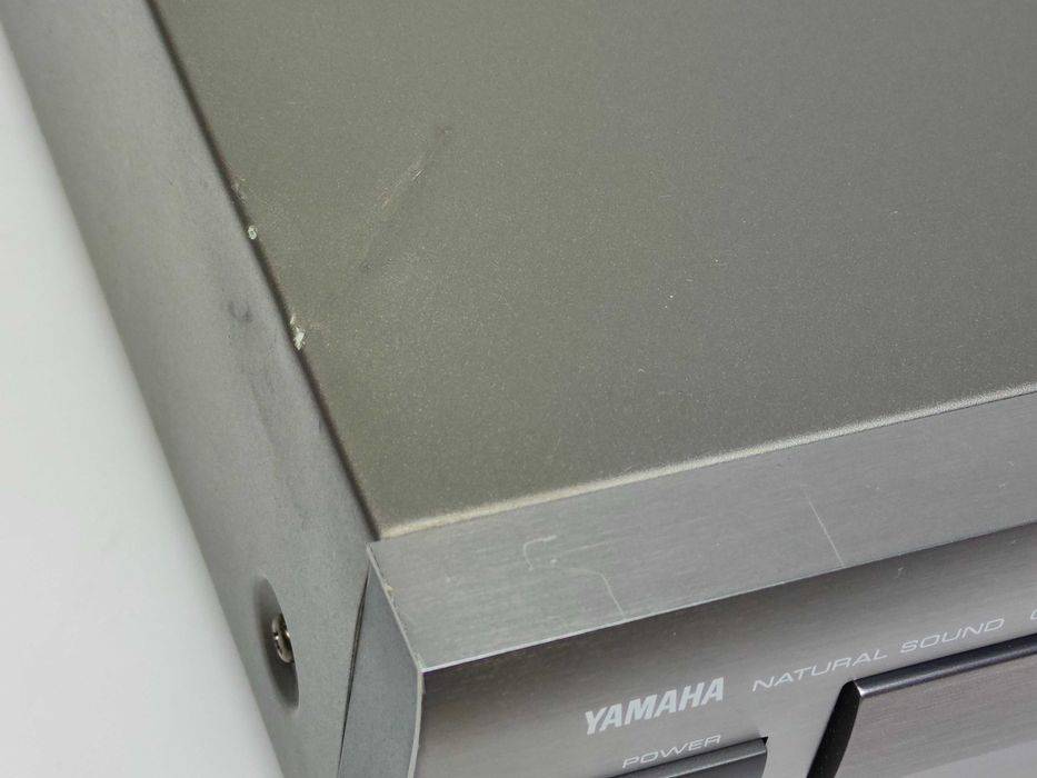 Yamaha CDX-470 odtwarzacz CD