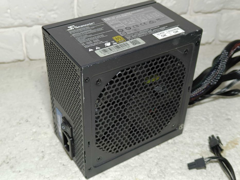 Блок живлення Seasonic 520W 80 PLUS BRONZE 8+8 GPU 8pin CPU пломба