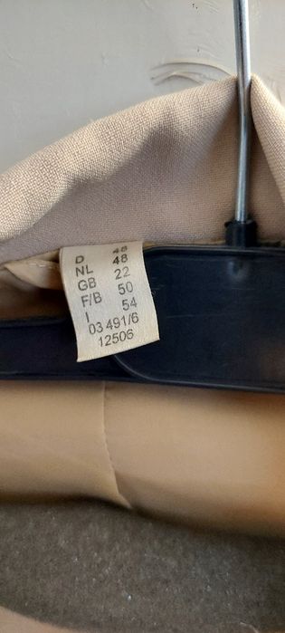 Продам ж1ночий п1джак.