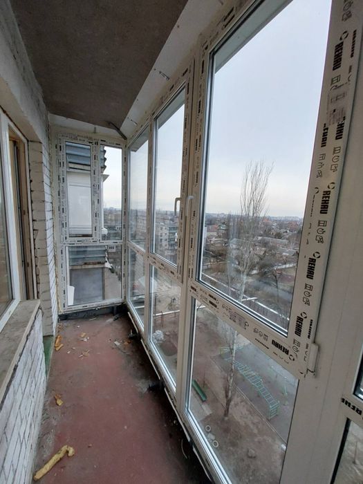 Балкон под ключ , ремонт , остекление балкона .