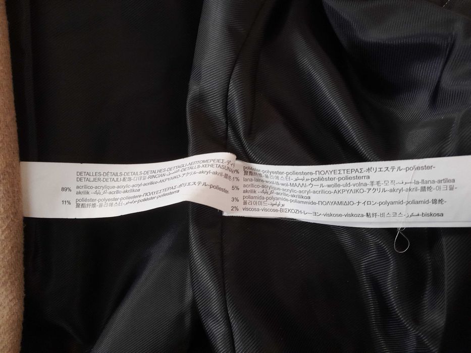 Krótki płaszcz Stradivarius S