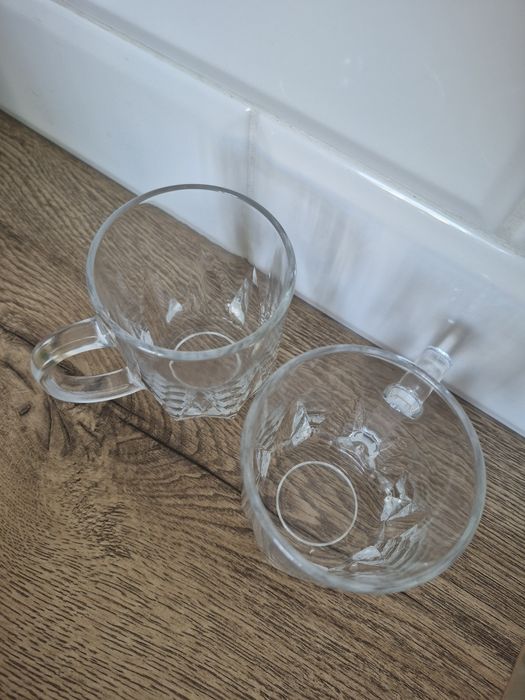 2 szklanki z uchem kawa herbata