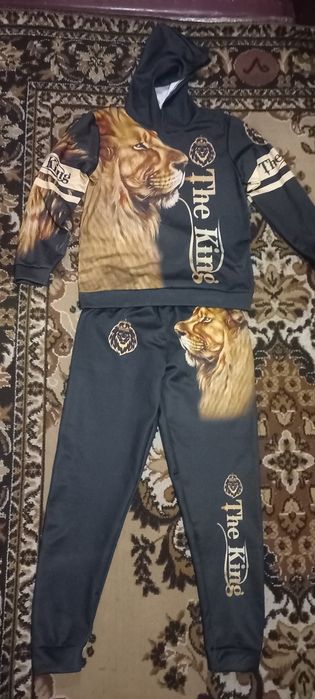 Крутий спортивний костюм із триде рисунком