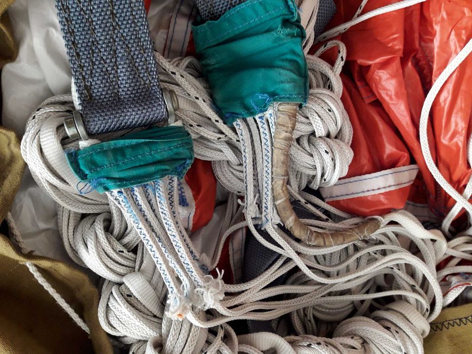 spadochron SW-5 z uprzężą parasail