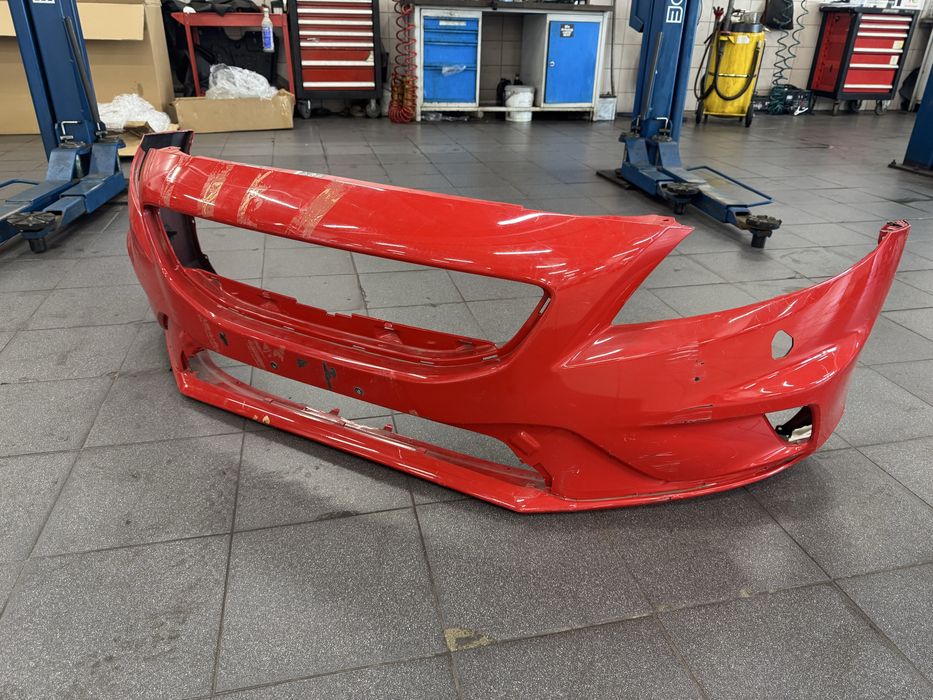 Zderzak volvo v40 r-design