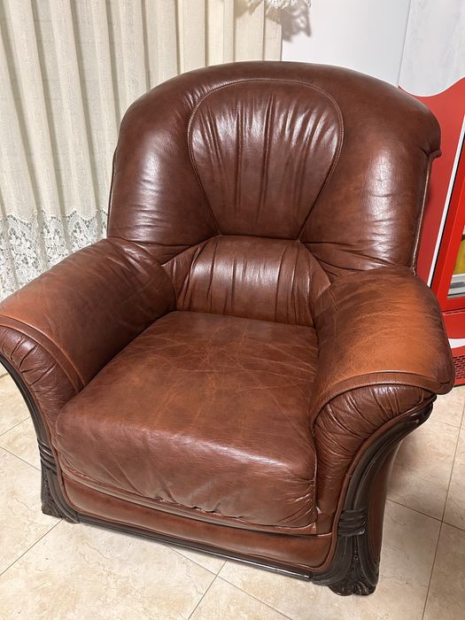 Conjunto sofá + dois cadeirões
