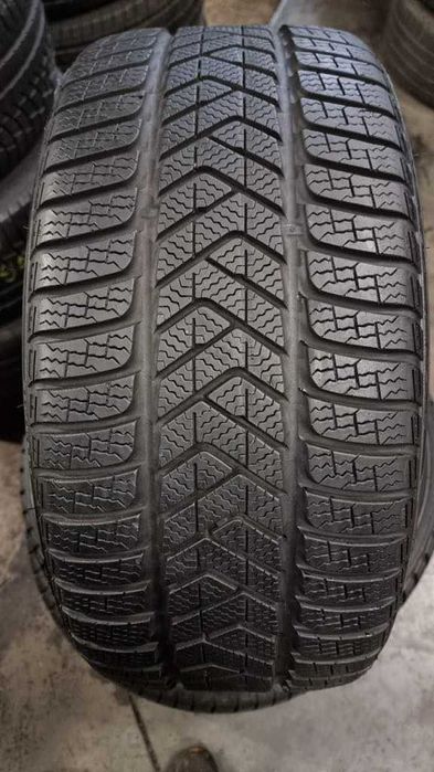 Шини Зимові 255х30хR20 Pirelli SottoZero3 4шт 90-95%Протектор 2022р