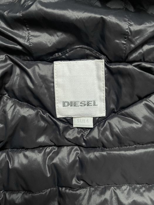 Мікропуховик осінь/весна, курточка DIESEL на 4 роки