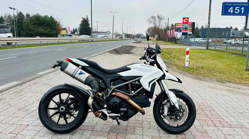 Ducati Hypermotard na kat. A2
