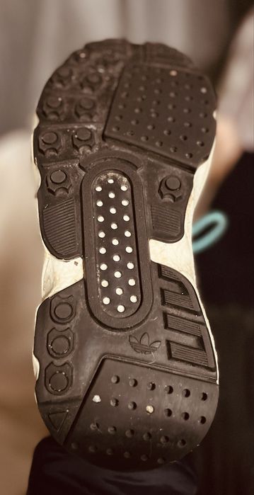 Sapatilhas  modelos Zx 22 Boost tam 38