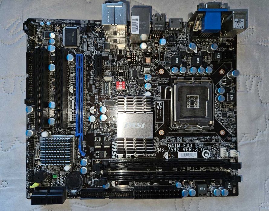 Старі материнські плати MSI, FOXCONN, BIOSTAR, ASROCK