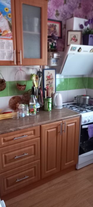 Кімната біля ТРЦ (Київ)