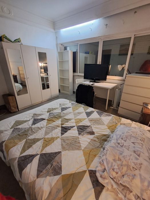Quarto  de CASAL. Centro LISBOA. Entrada IMEDIATA.