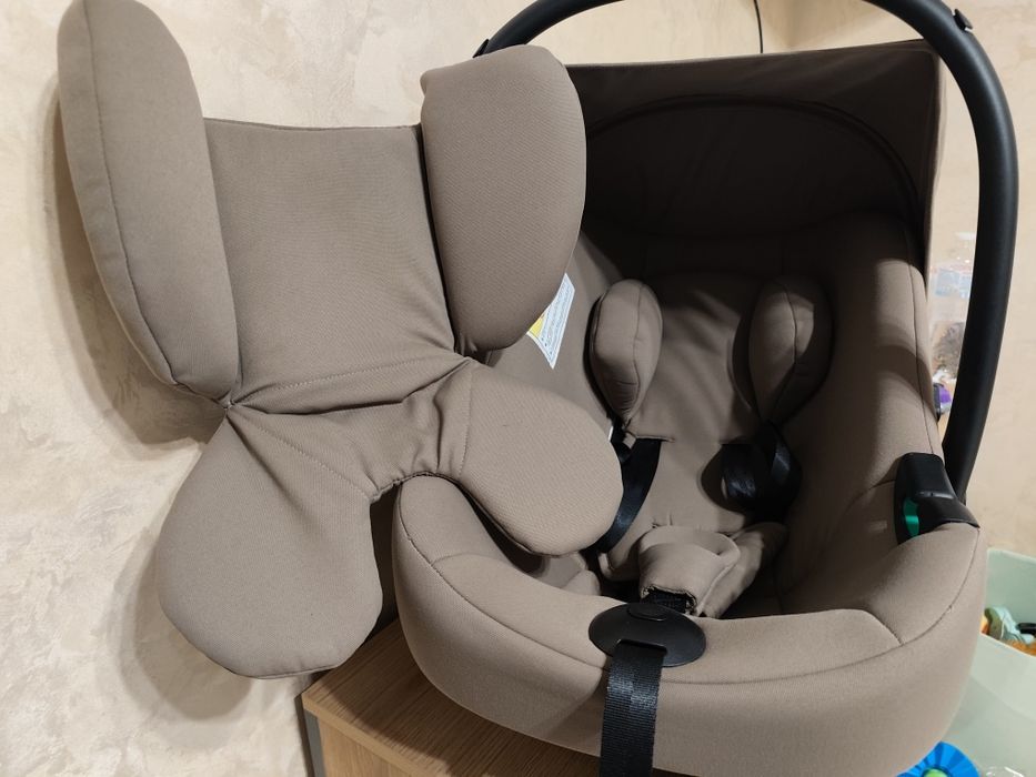 Автолюлька Carrello Omega (стан нової)