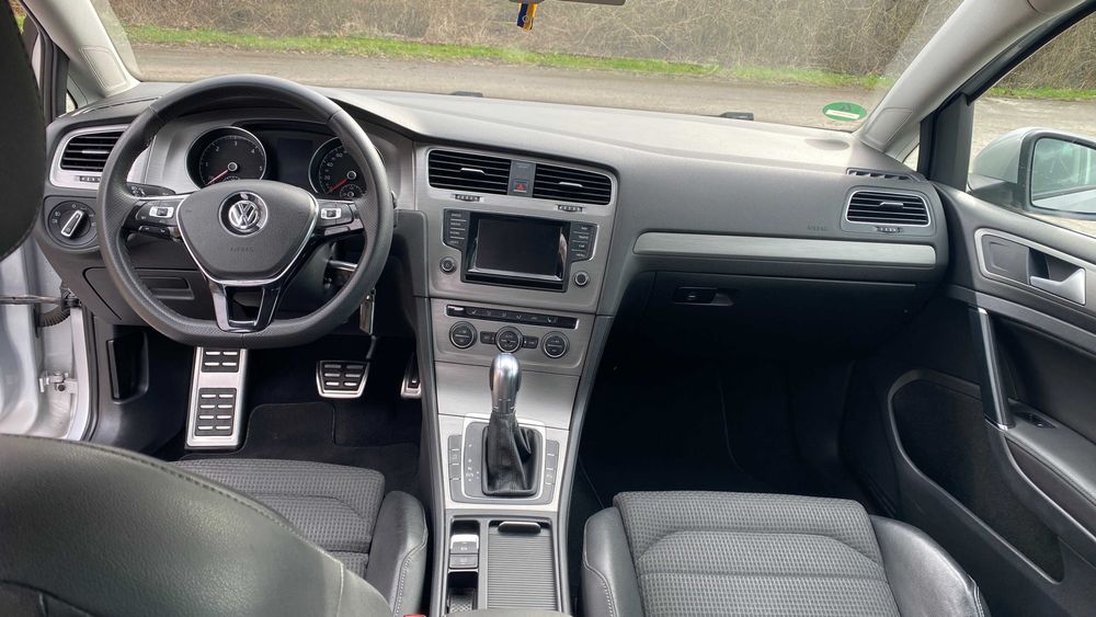 VW Golf 7 Variant 1.6TDI DSG AUTOMAT. Чудовий стан. Новий мехатронік, счеплення, маховик і інше