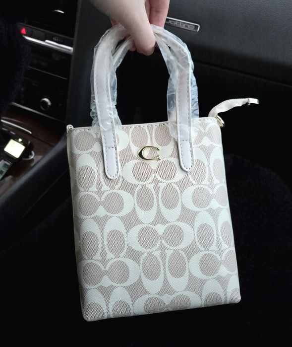 Неймовірна новинка, Coach mini tote bag в 4 кольорах