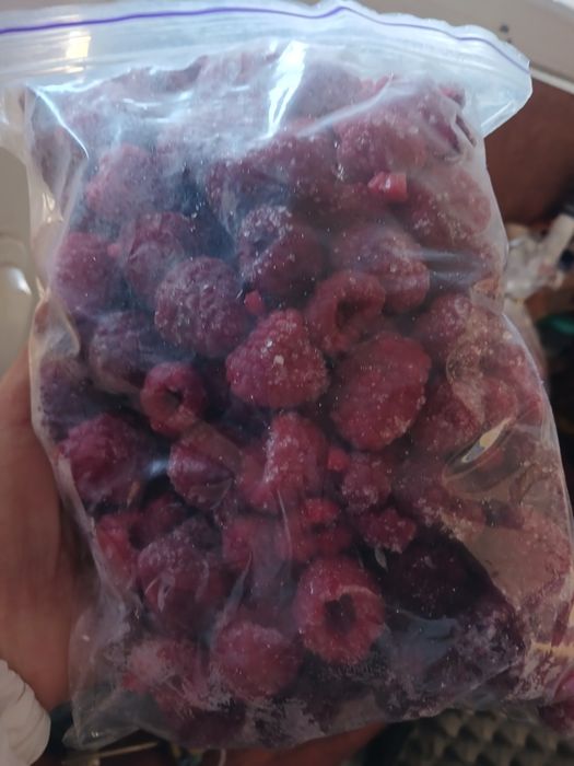 Заморожена малина