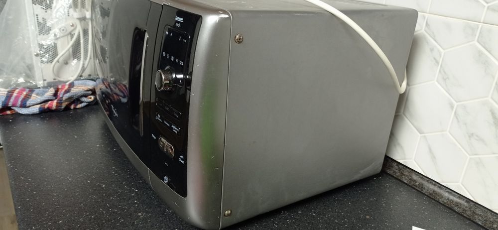 Мікрохвильова піч.б/у