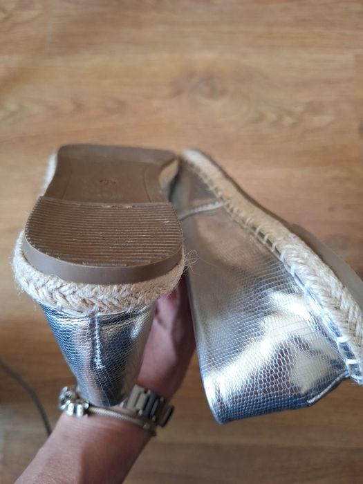 Buty espadryle srebrne 39