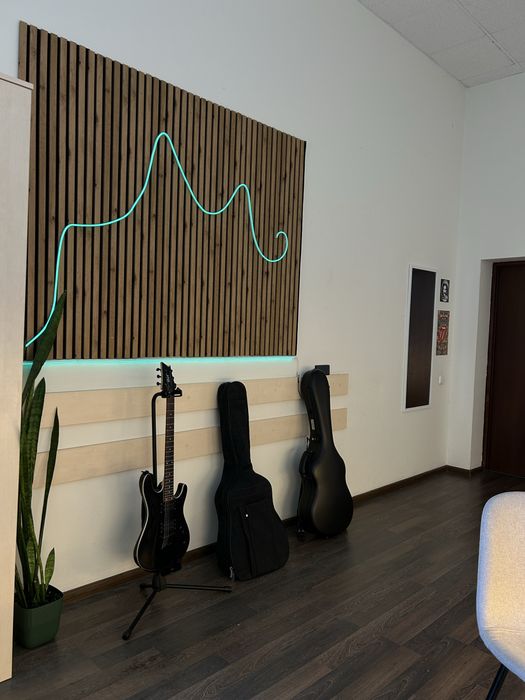 Guitar Residence - музична школа студія в центрі Києва
