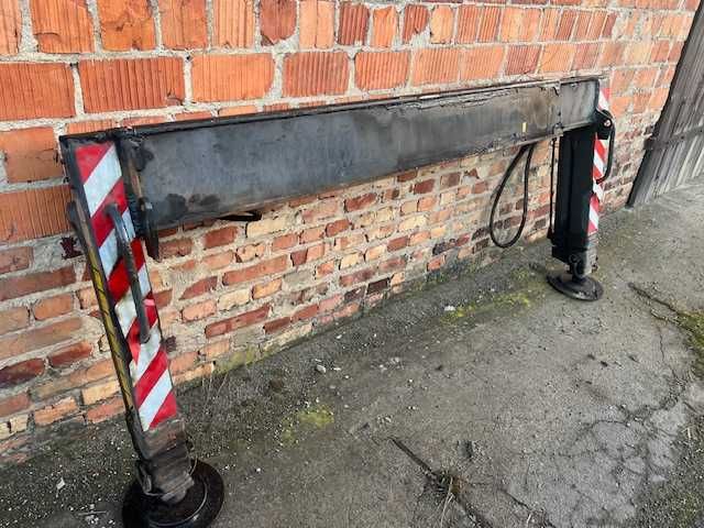 Żuraw HDS Atlas 140