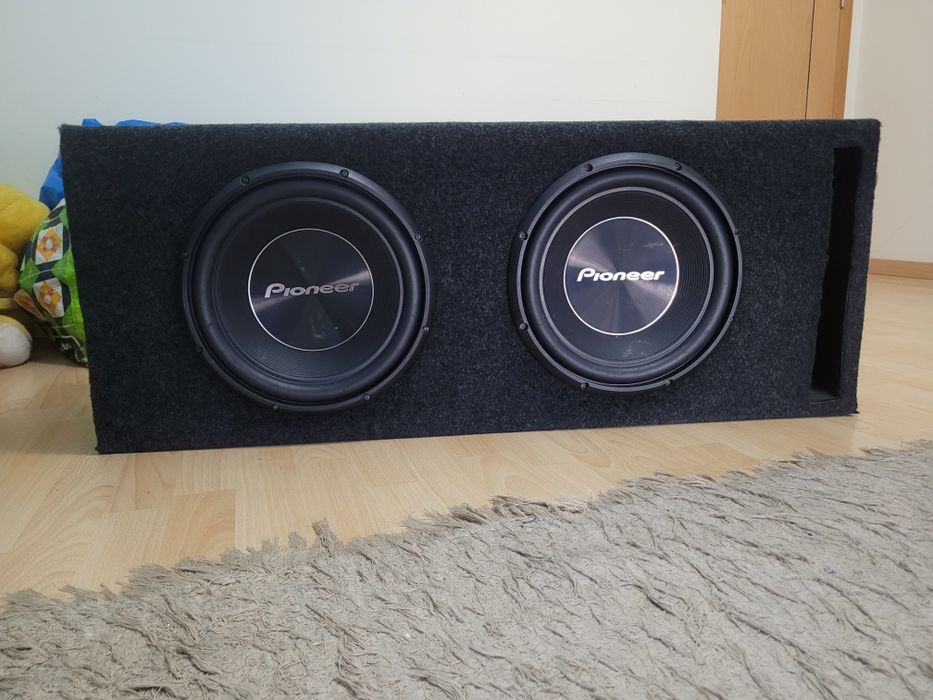 Vendo subwoffer .