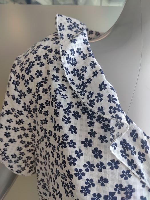 Bluzka elegancka roz. 48 4XL