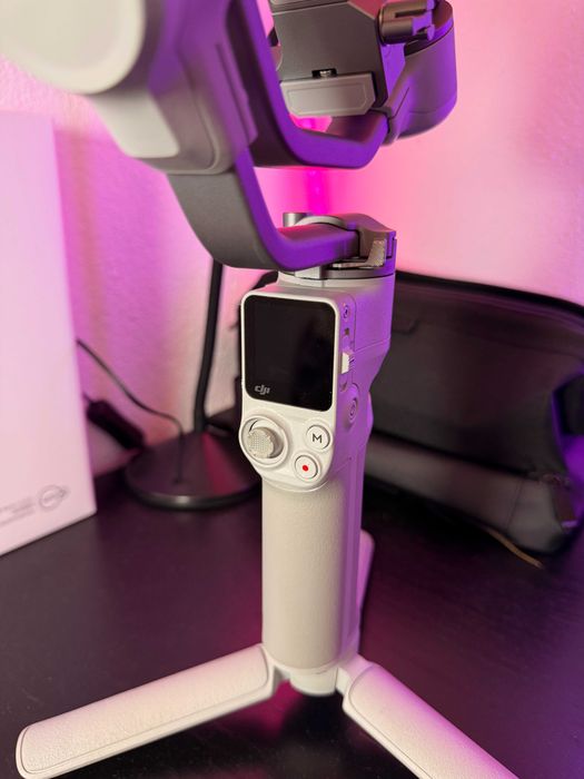 Стабілізатор DJI RS 4 Mini Gimble