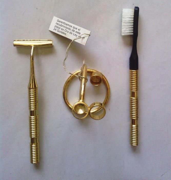 Conjunto Ouro de lei 24 Quilates Escova dentes+suporte de Barbear